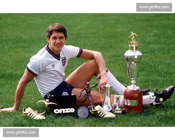 世界足坛传奇名宿的荣耀征程与时代精神传承史诗风云岁月辉煌篇章